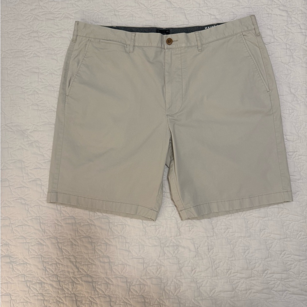 J. Crew Light Khaki Flat Front Shorts Classic Style